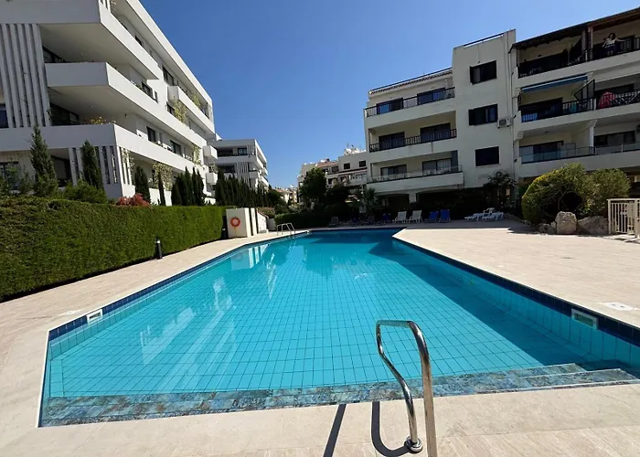 Lejlighed Elena 1b, Center, Pool, Walk To The