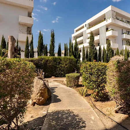 Elena 1b, Center, Pool, Walk To The Apartman *