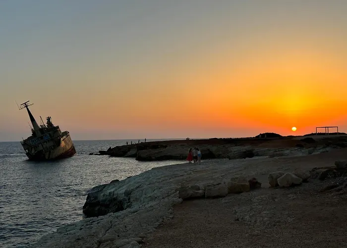 Elena 1b, Center, Pool, Walk To The