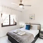 Elena 1b, Center, Pool, Walk To The Apartman Paphos